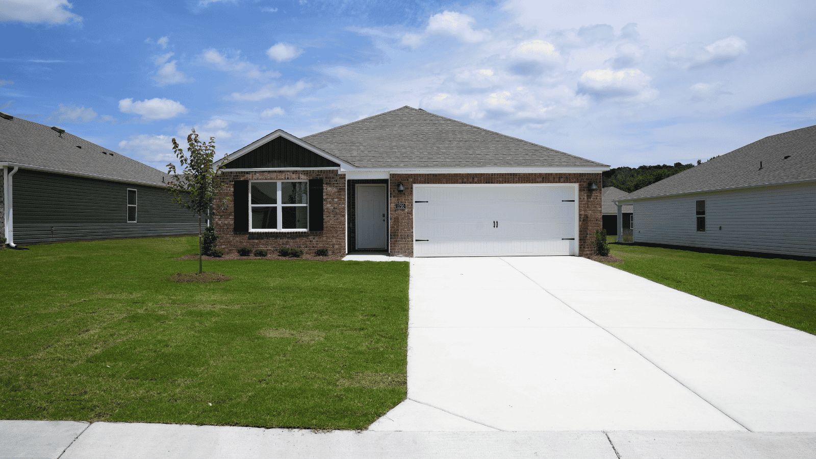 Exterior:Elevation Image 0.