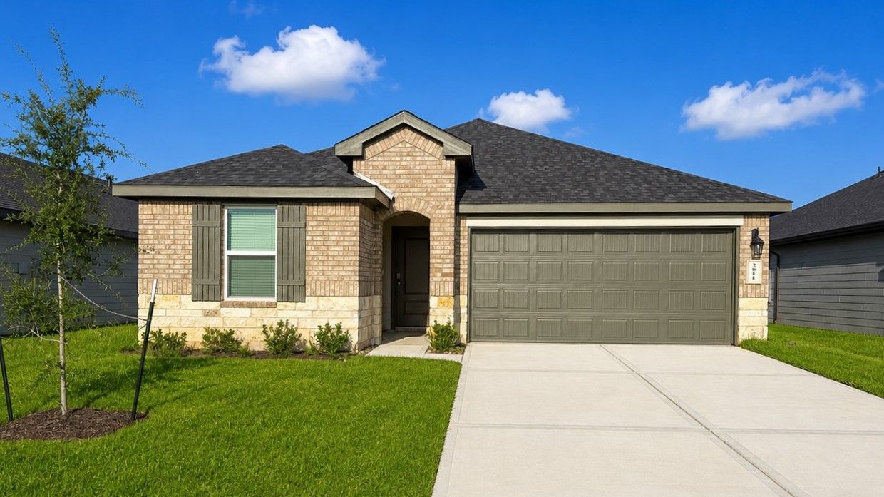 Exterior:Elevation Image 0.