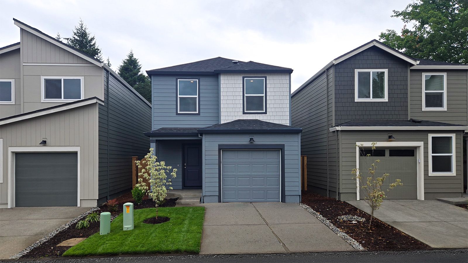 Exterior:Elevation Image 0.