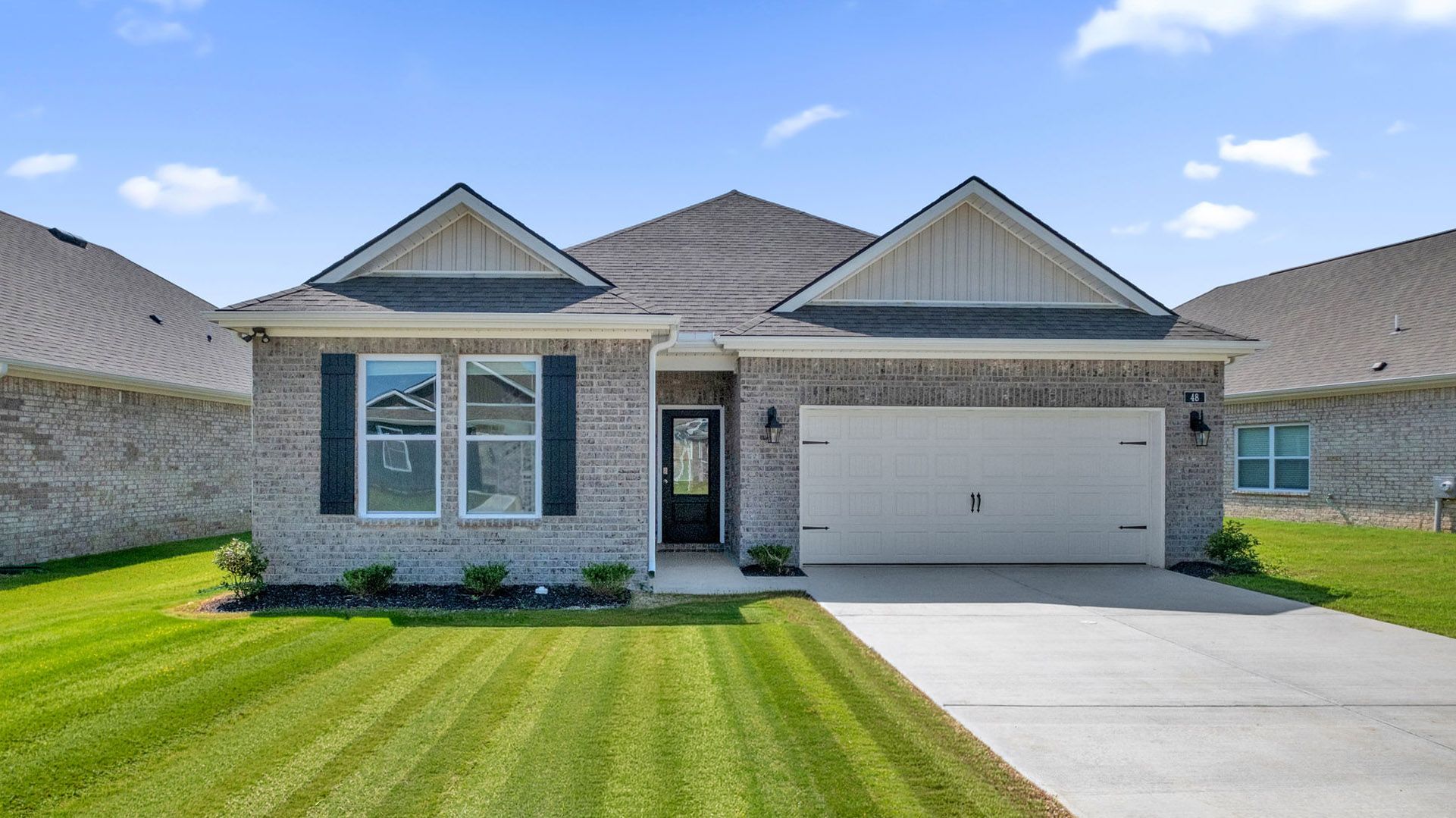 Exterior:Elevation Image 0.