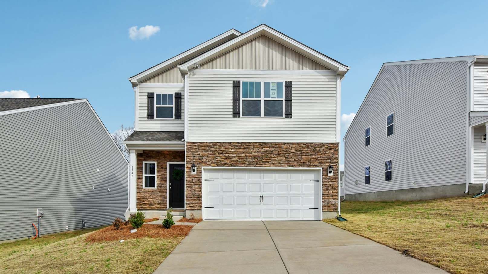 Exterior:Elevation Image 0.