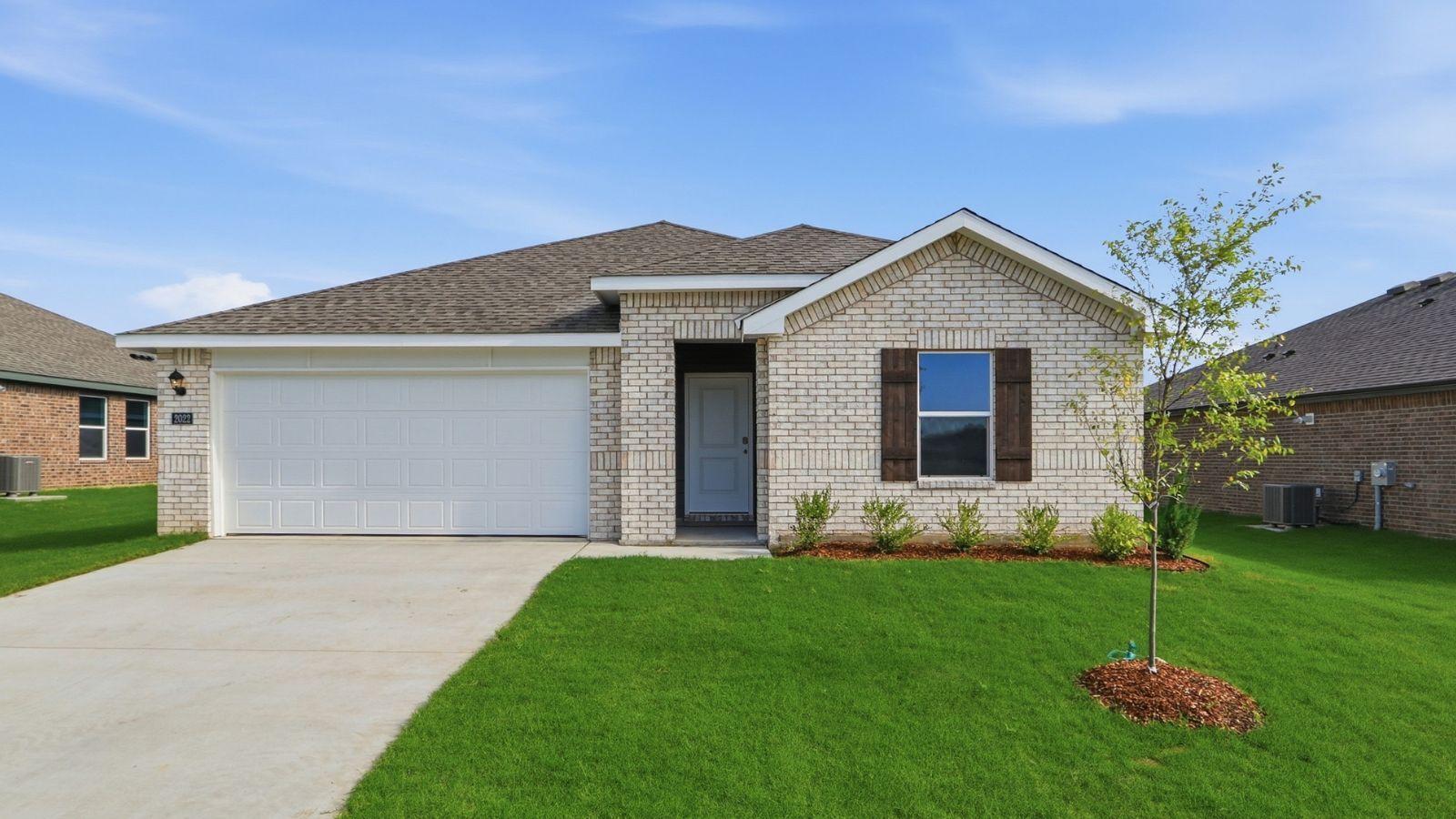 Exterior:Elevation Image 0.