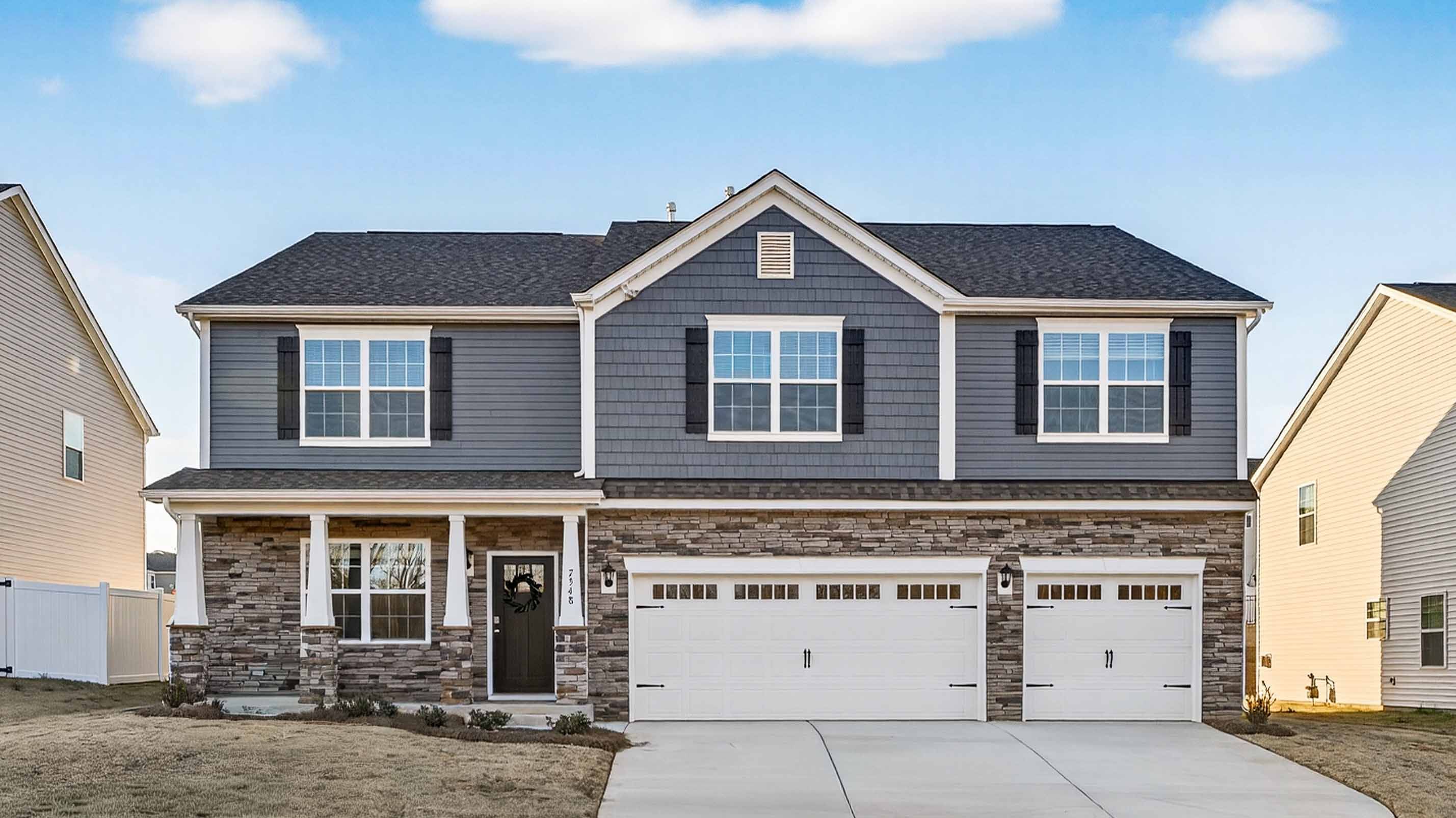 Exterior:Elevation Image 0.