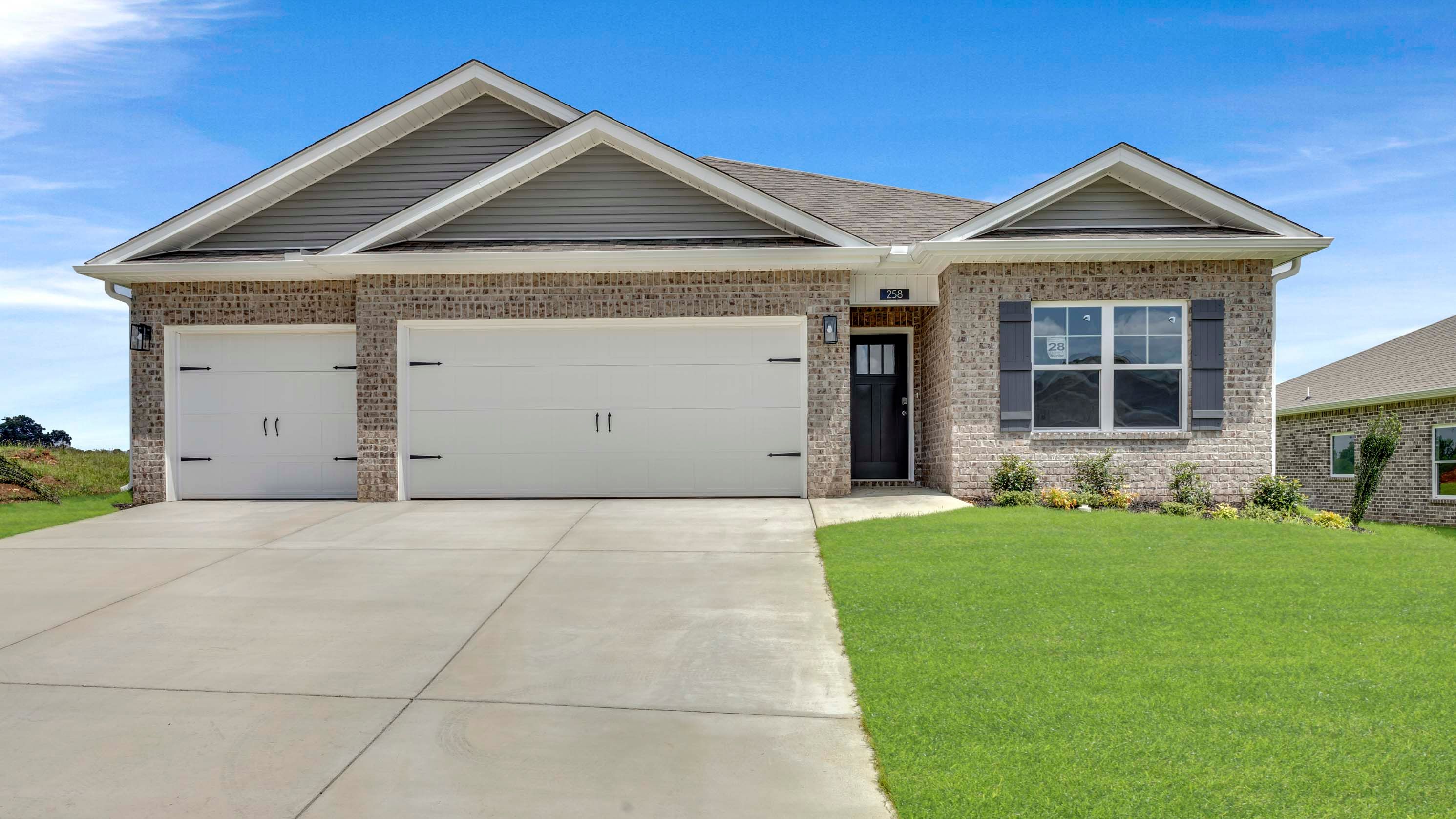Exterior:Elevation Image 0.