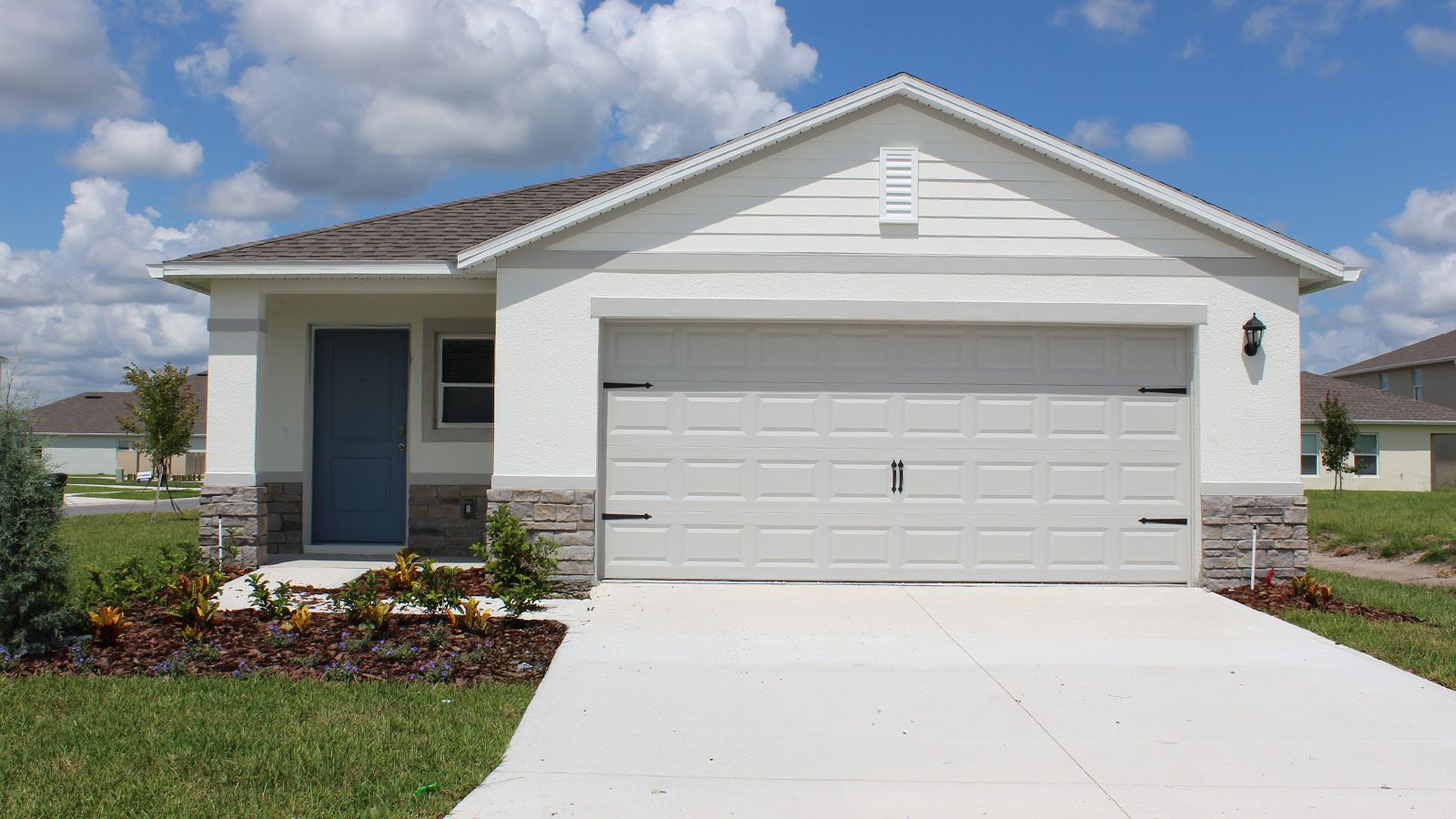 Exterior:Elevation Image 0.