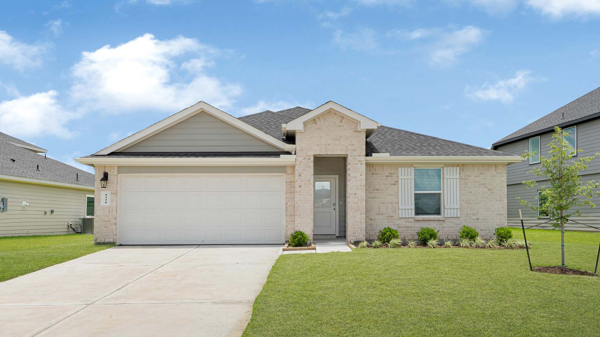 Exterior:Elevation Image 0.