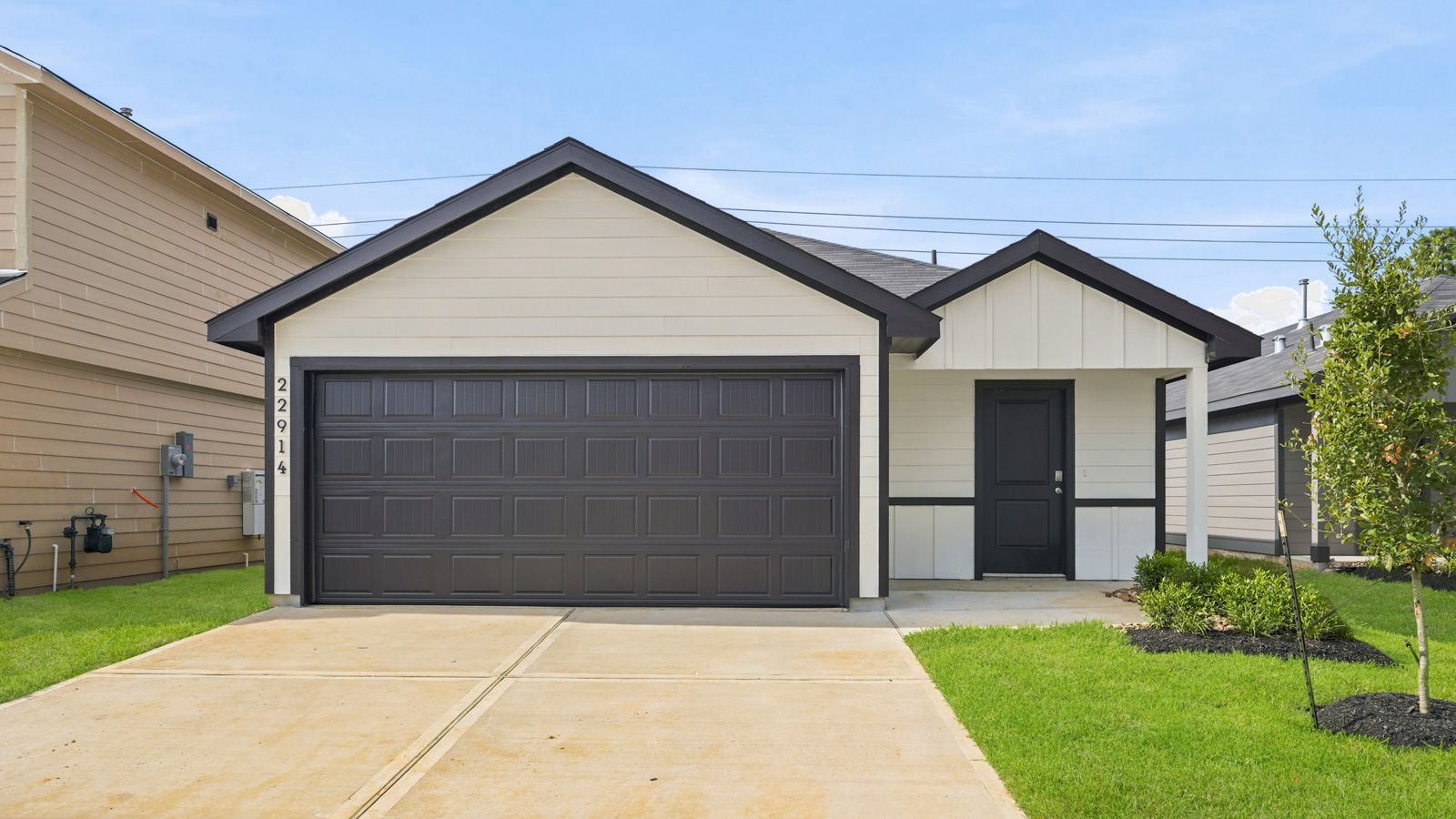 Exterior:Elevation Image 0.
