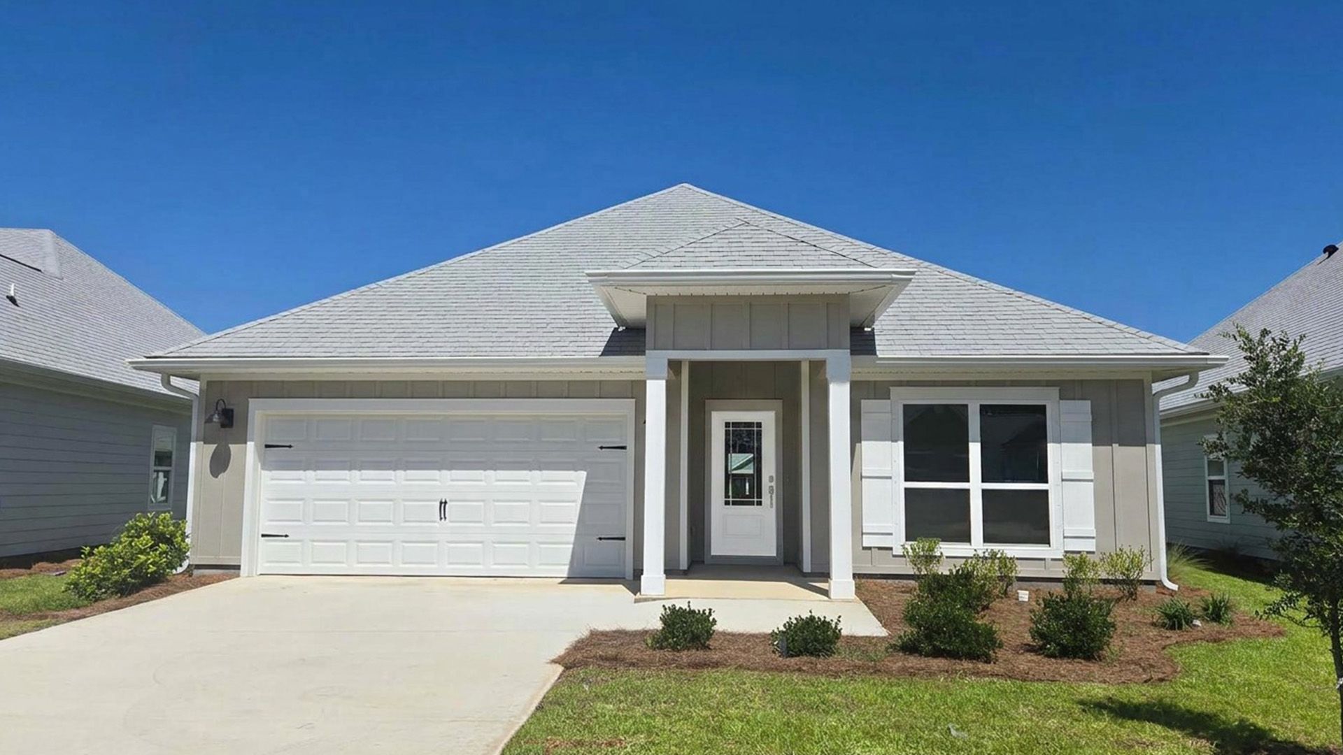 Exterior:Elevation Image 0.