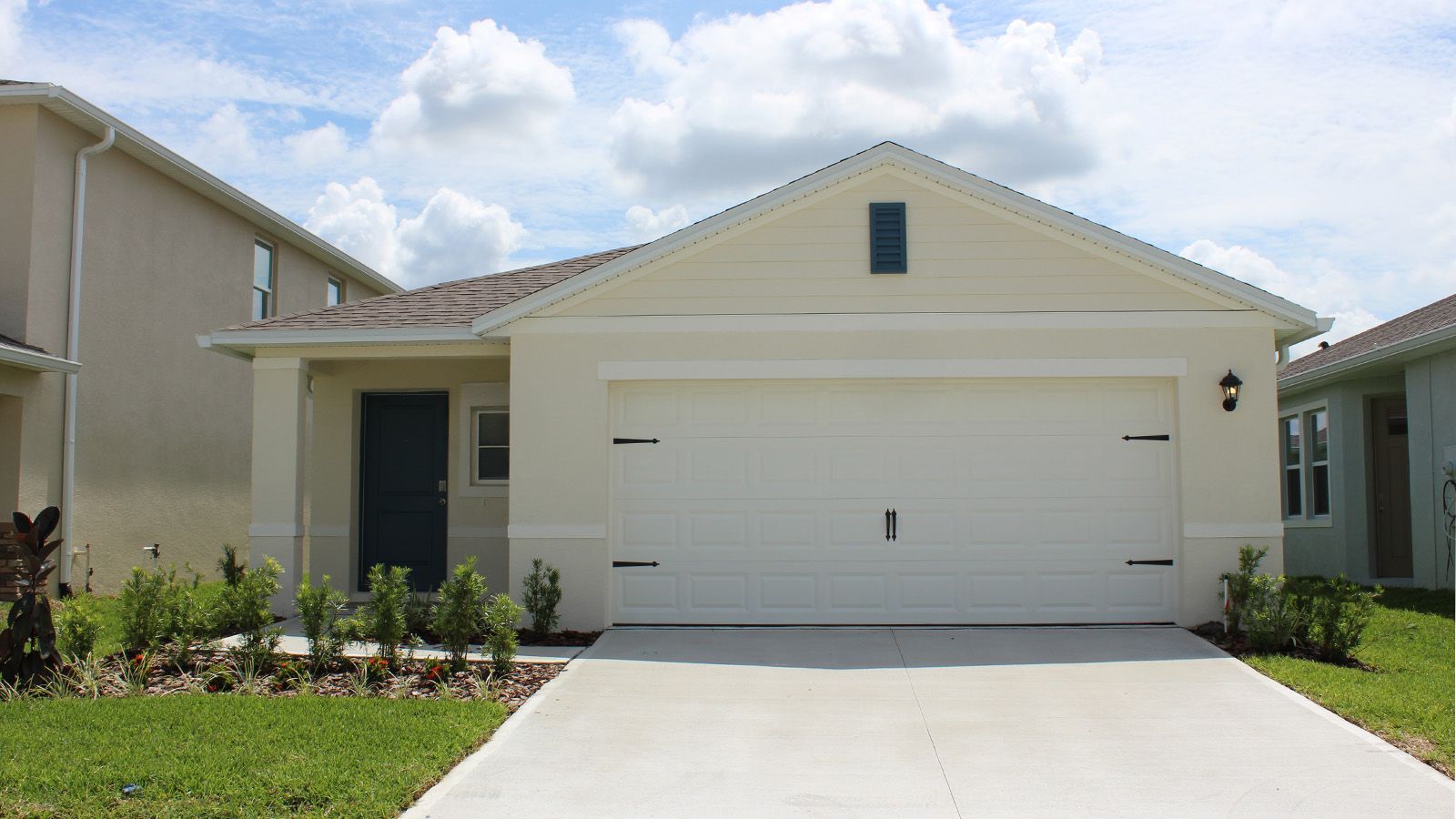 Exterior:Elevation Image 0.