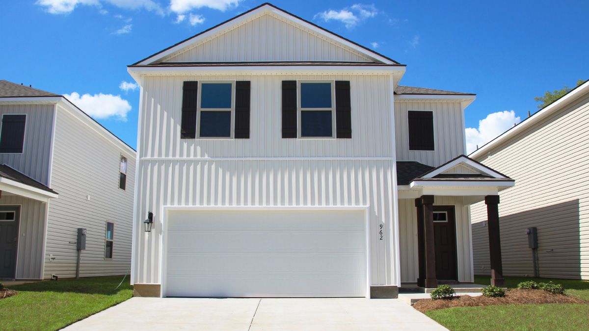 Exterior:Elevation Image 0.