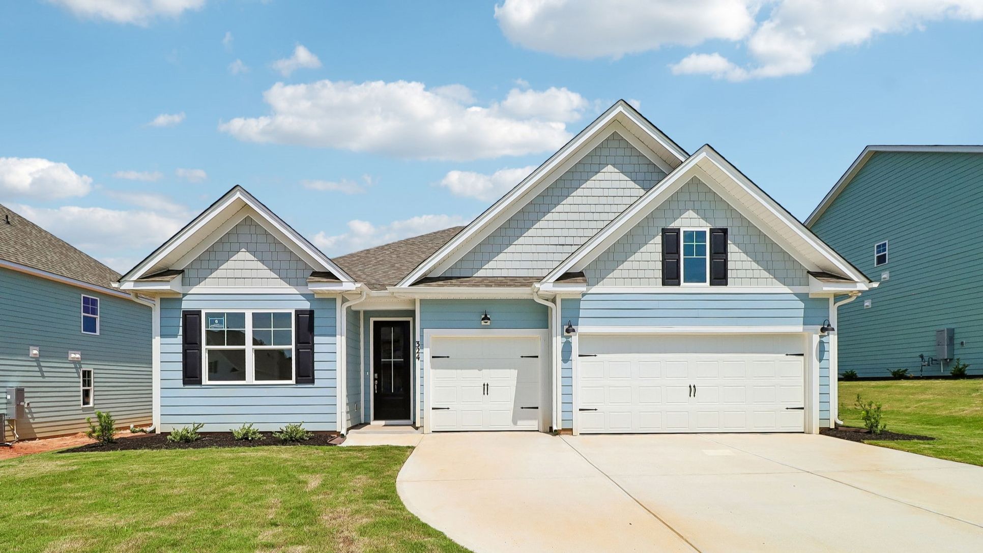 Exterior:Elevation Image 0.