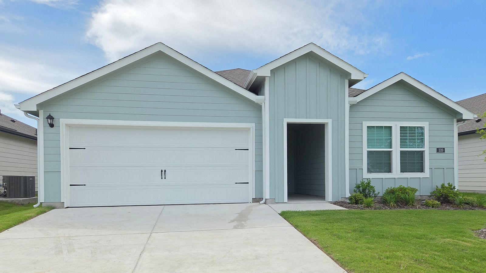 Exterior:Elevation Image 0.