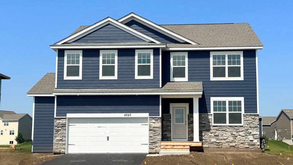 Exterior:Elevation Image 0.