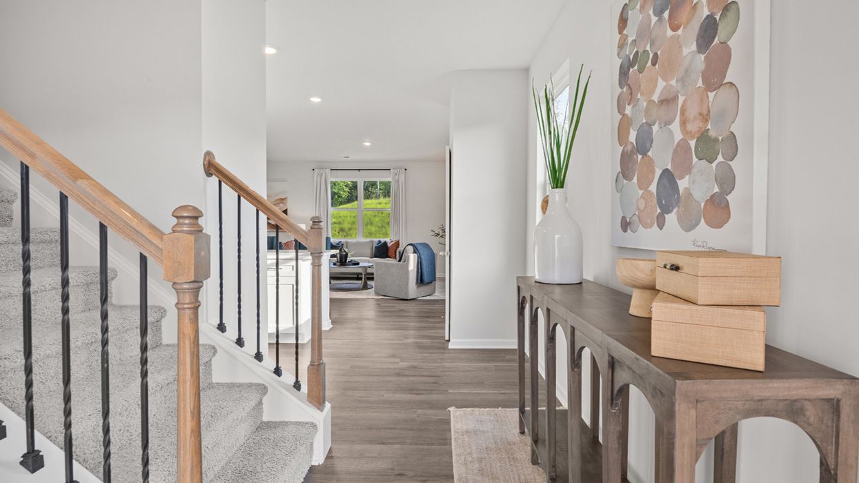 Exterior:Elevation Image 1.