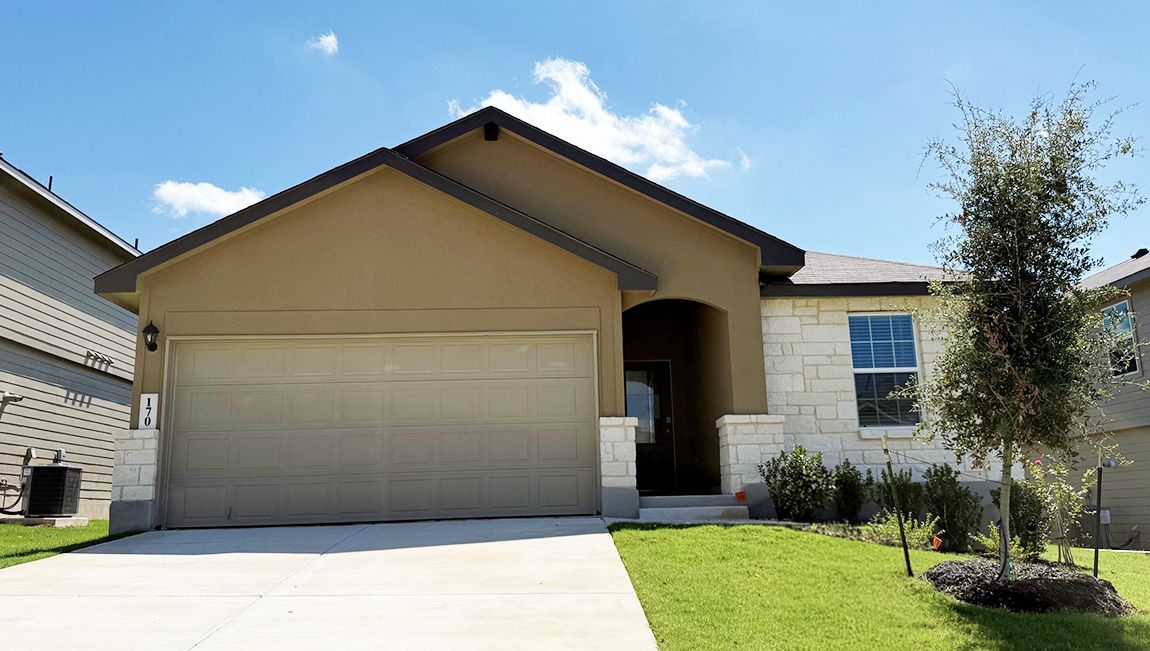 Exterior:Elevation Image 0.