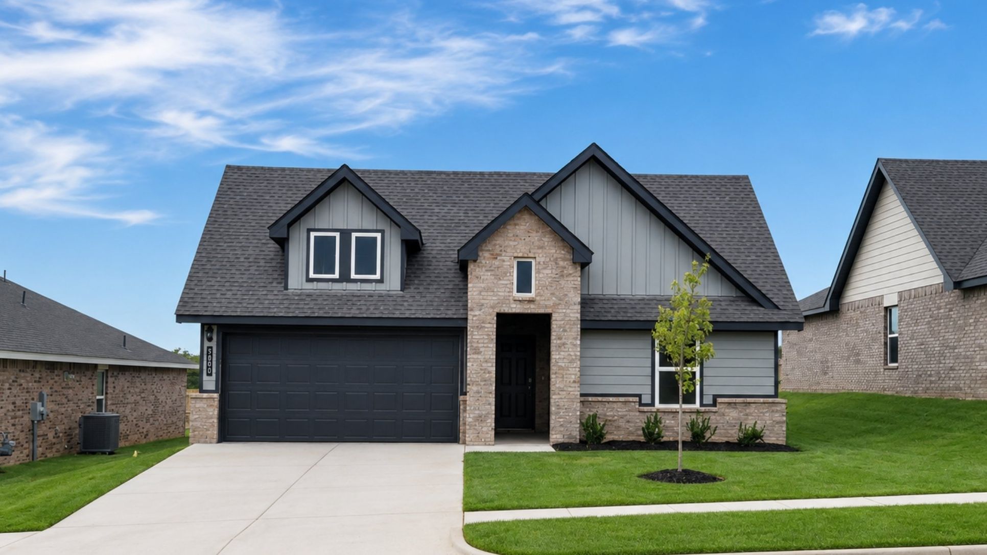 Exterior:Elevation Image 0.