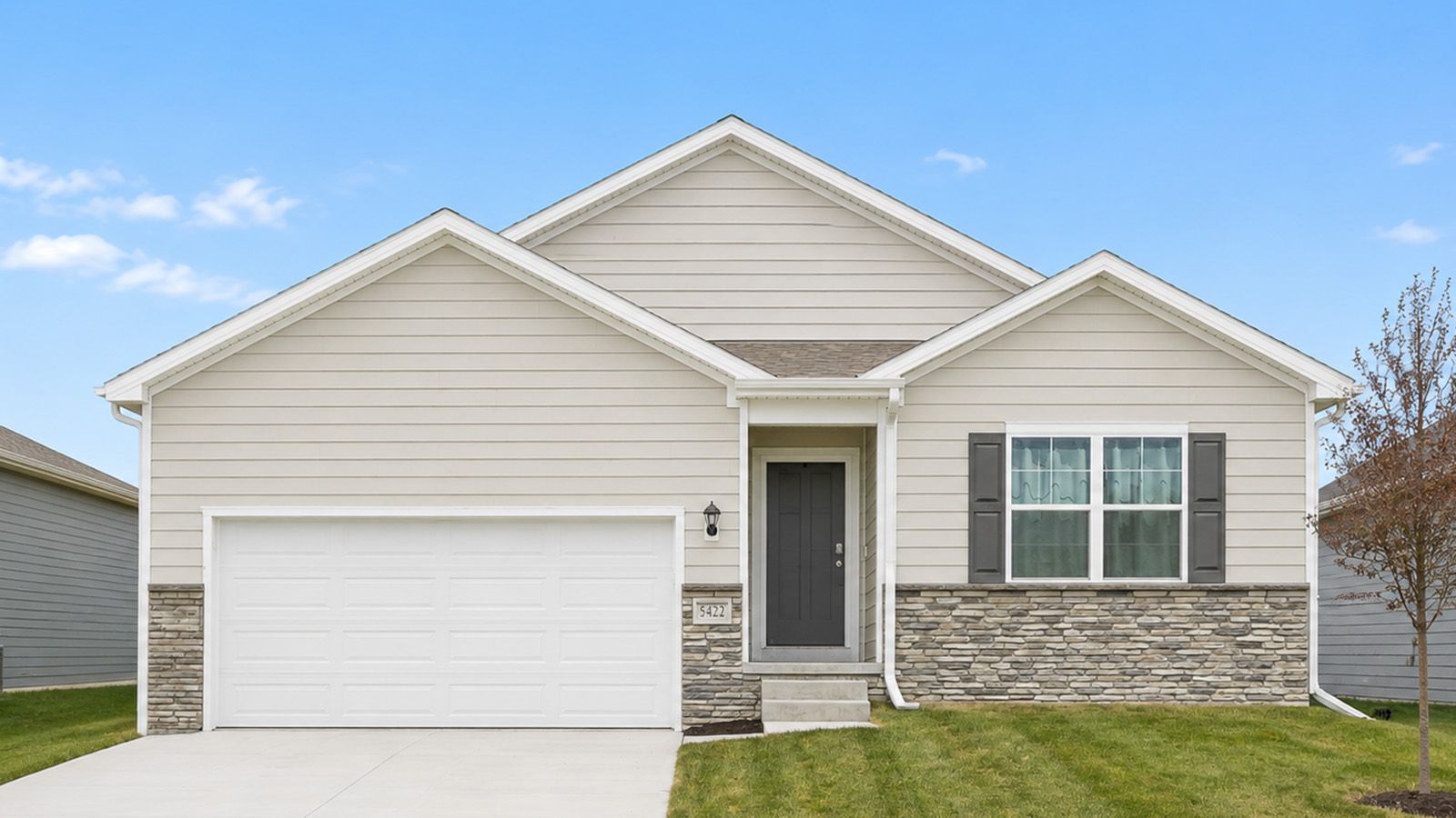 Exterior:Elevation Image 0.