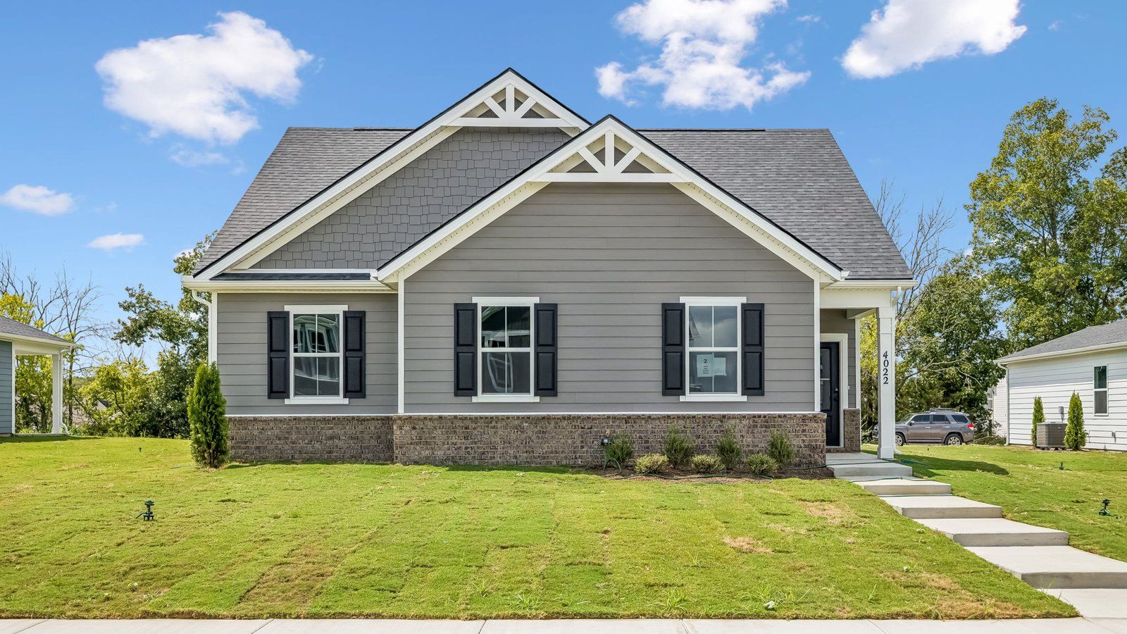 Exterior:Elevation Image 0.