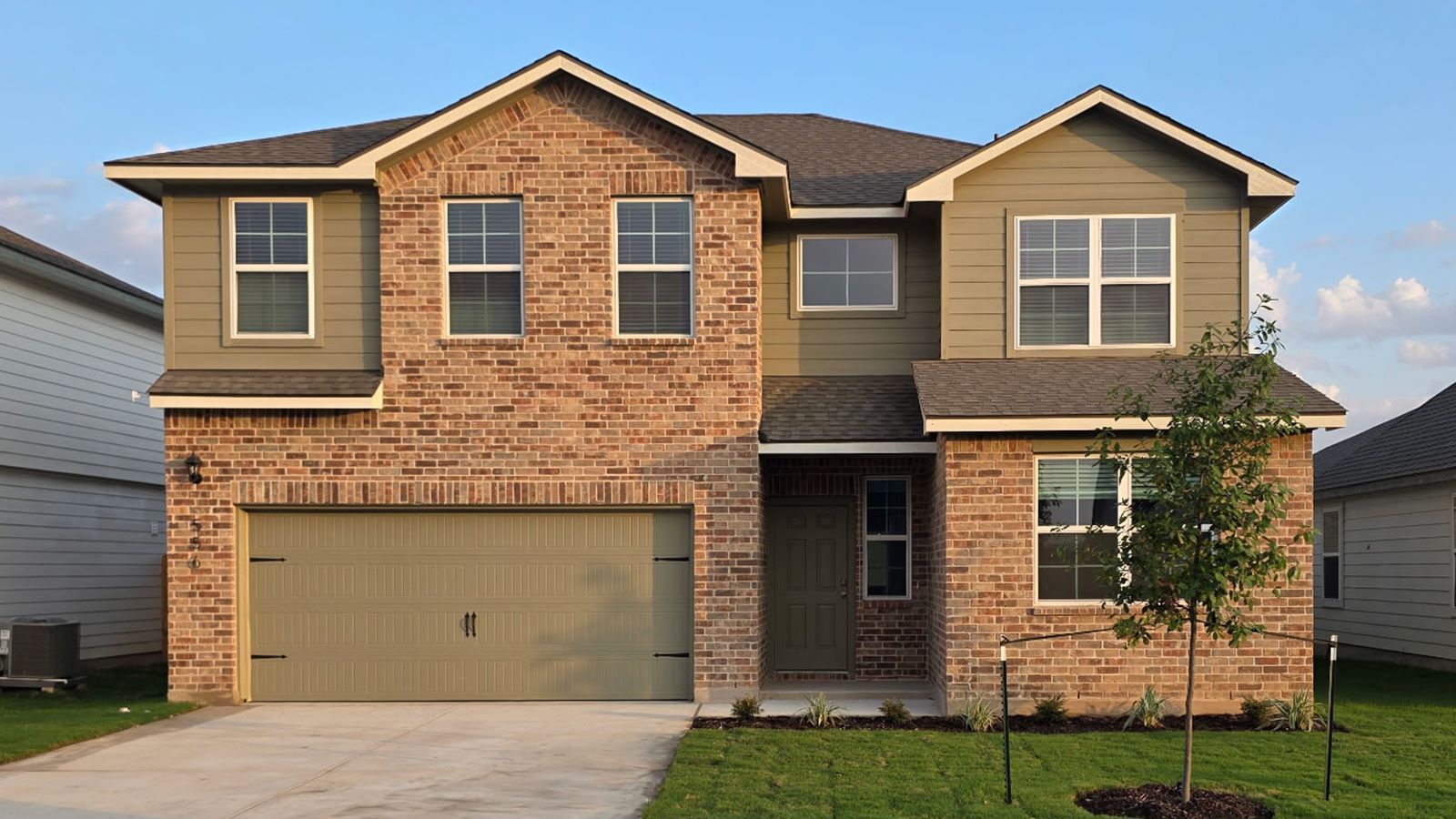 Exterior:Elevation Image 0.