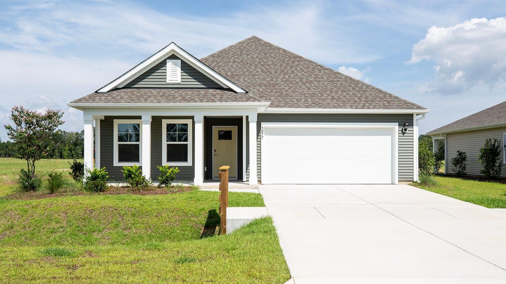 Exterior:Elevation Image 0.