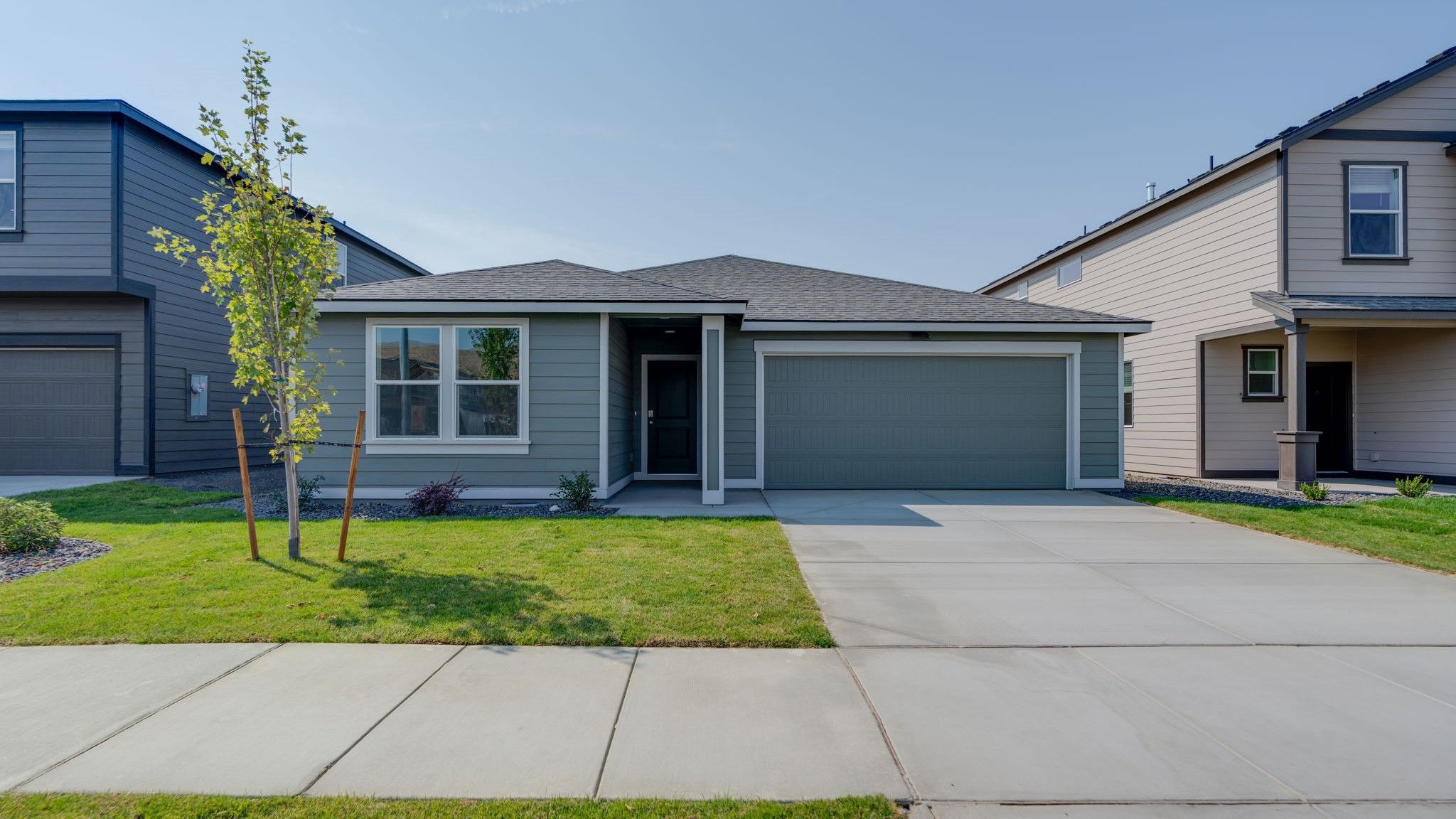 Exterior:Elevation Image 0.