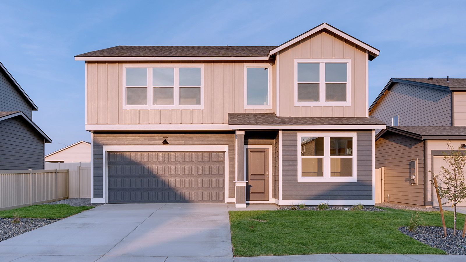 Exterior:Elevation Image 0.