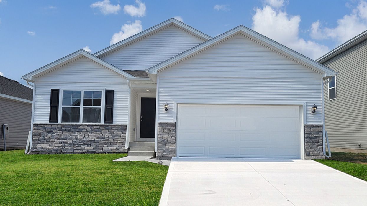 Exterior:Elevation Image 0.