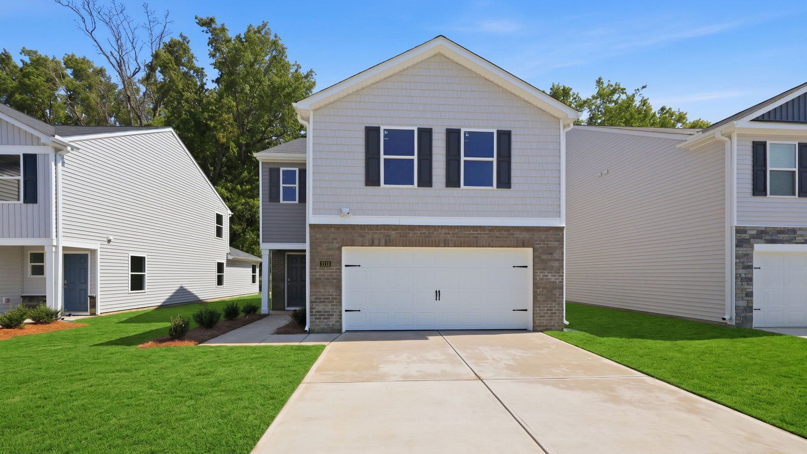 Exterior:Elevation Image 0.