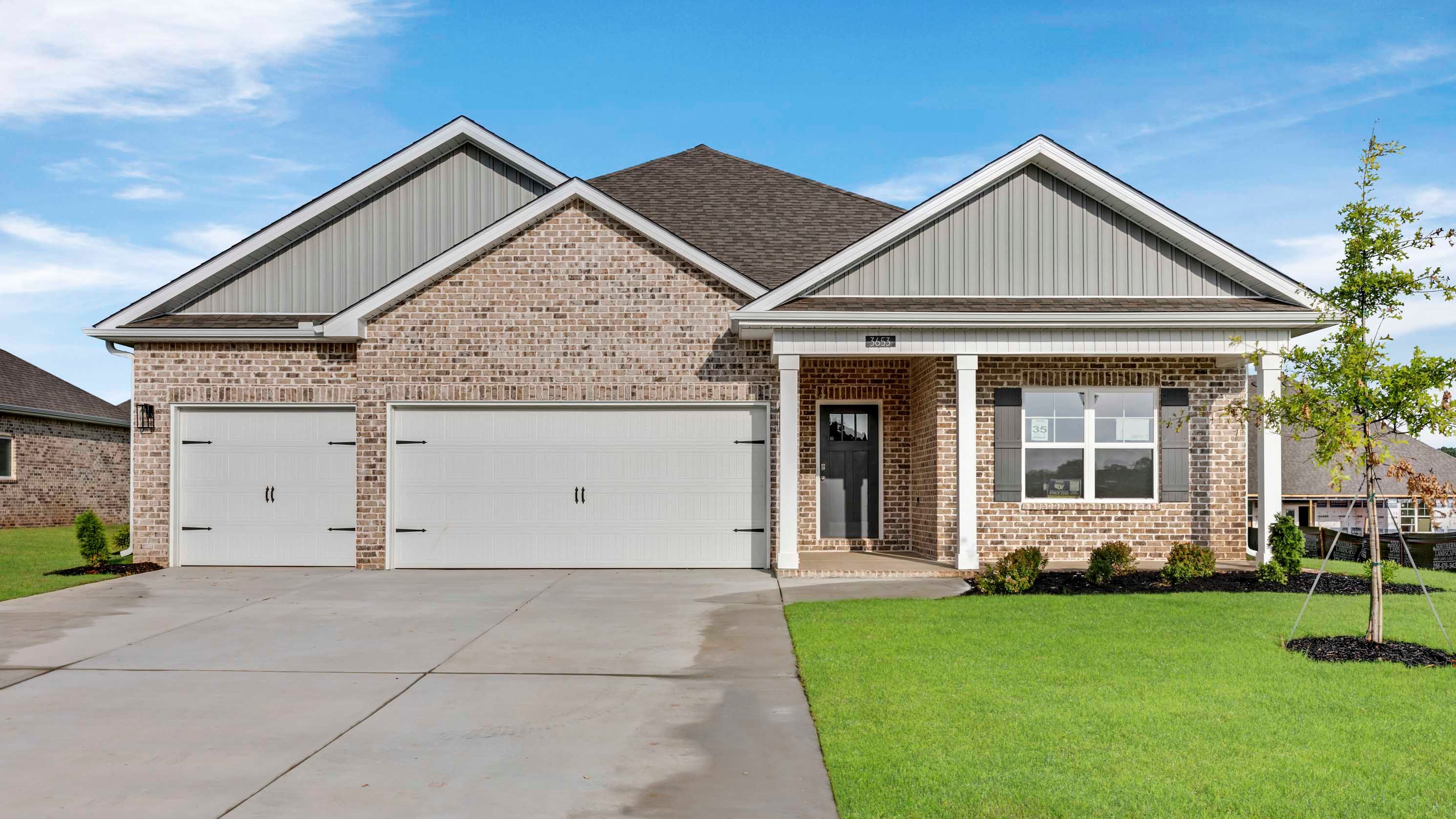Exterior:Elevation Image 0.