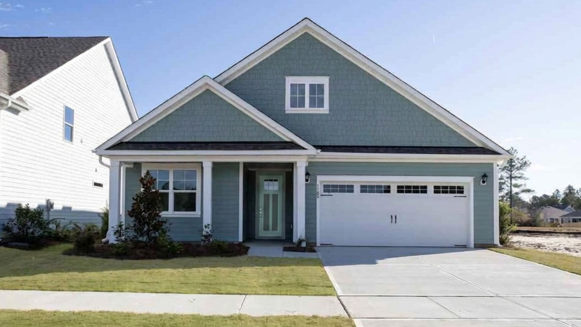 Exterior:Elevation Image 0.