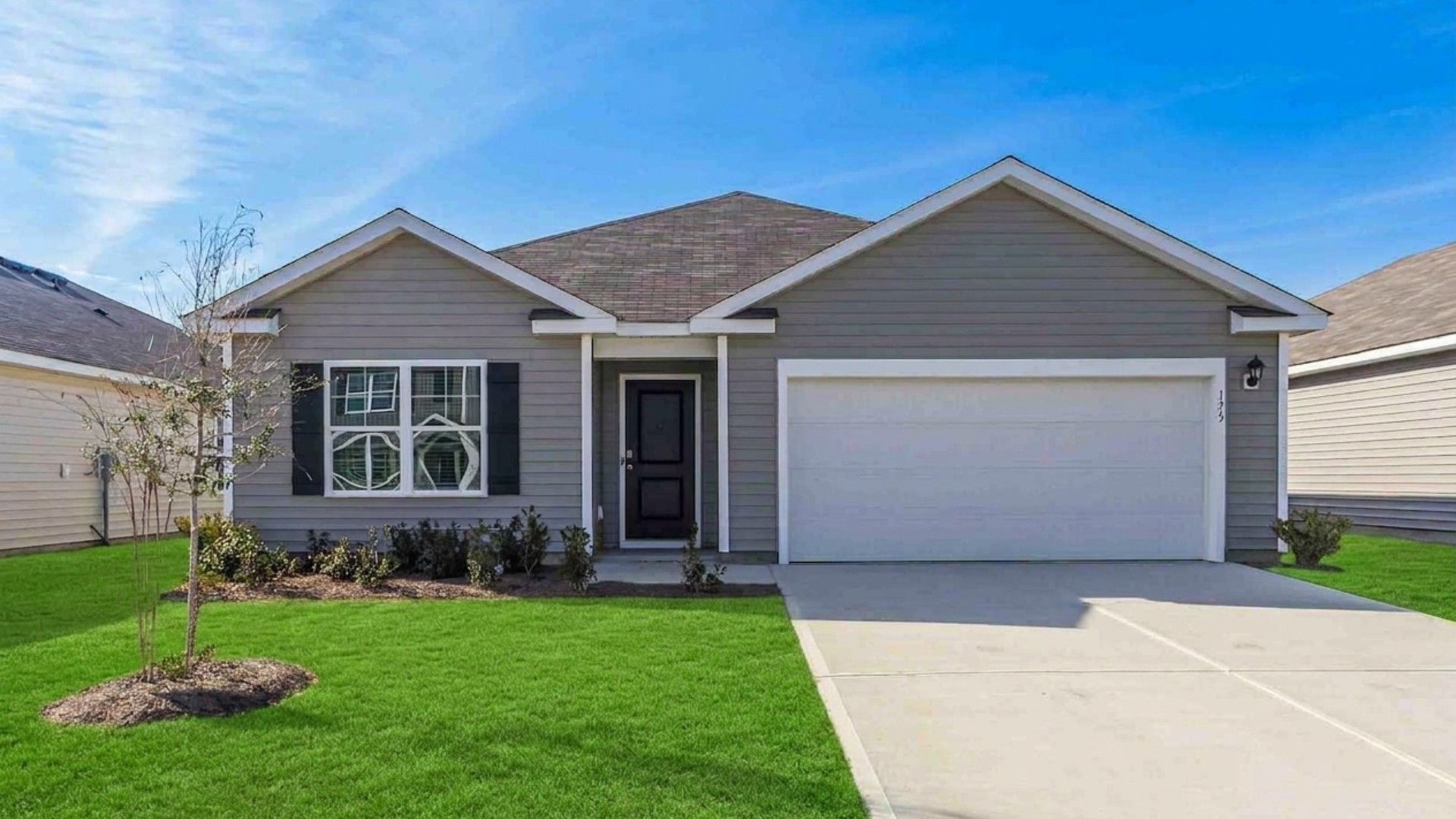 Exterior:Elevation Image 0.
