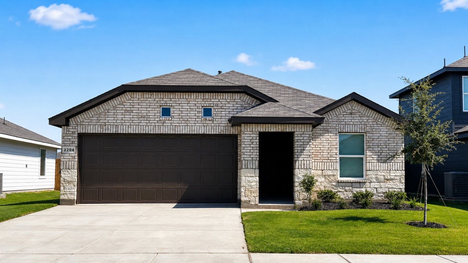 Exterior:Elevation Image 0.