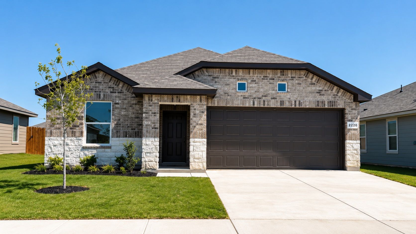 Exterior:Elevation Image 0.