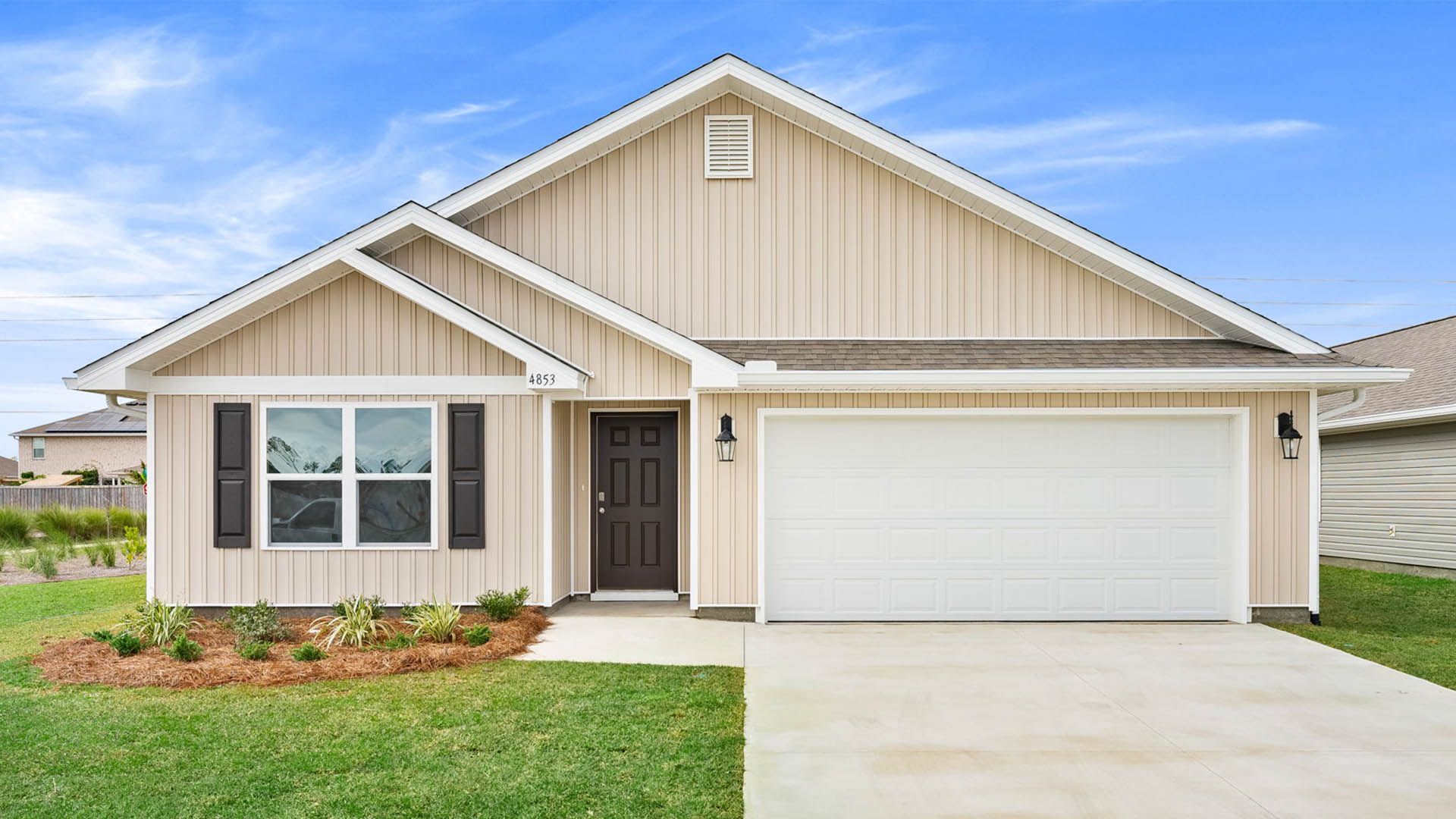 Exterior:Elevation Image 0.