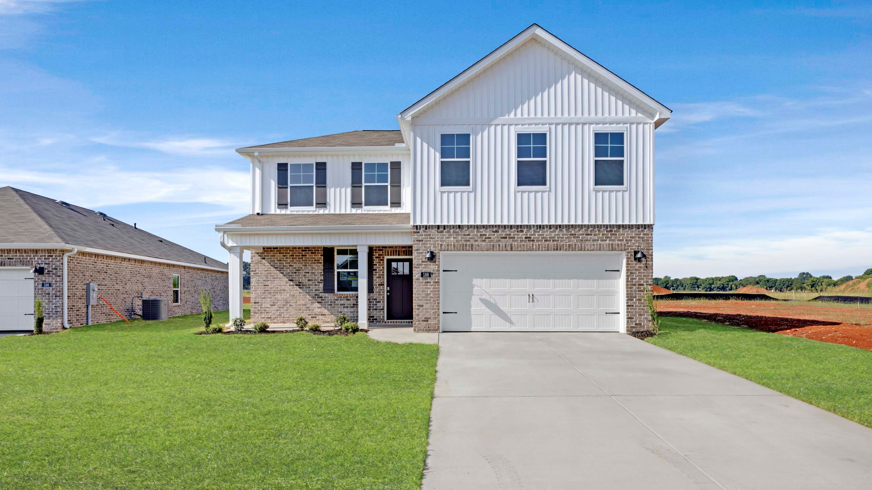 Exterior:Elevation Image 0.