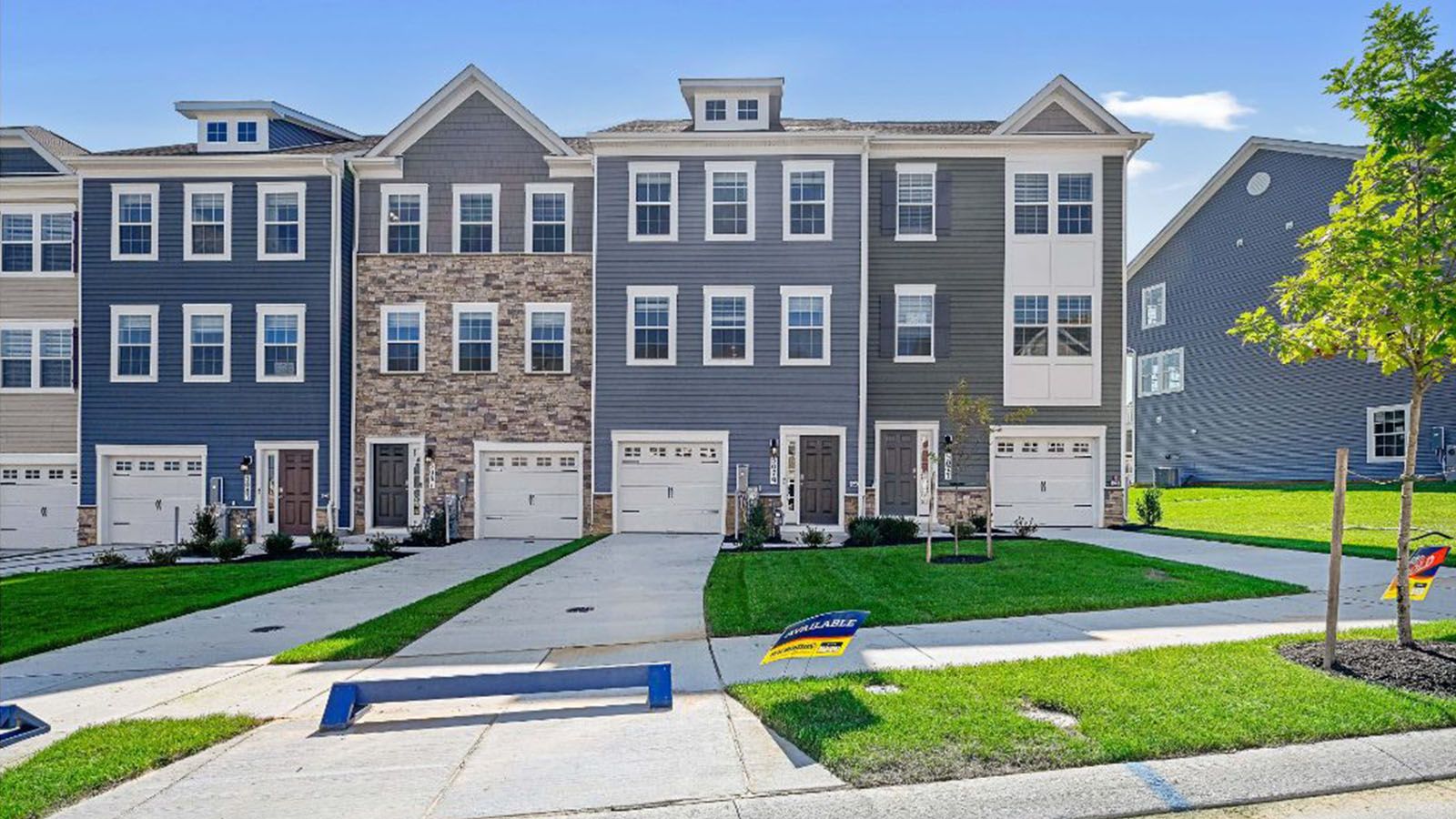 Exterior:Elevation Image 0.