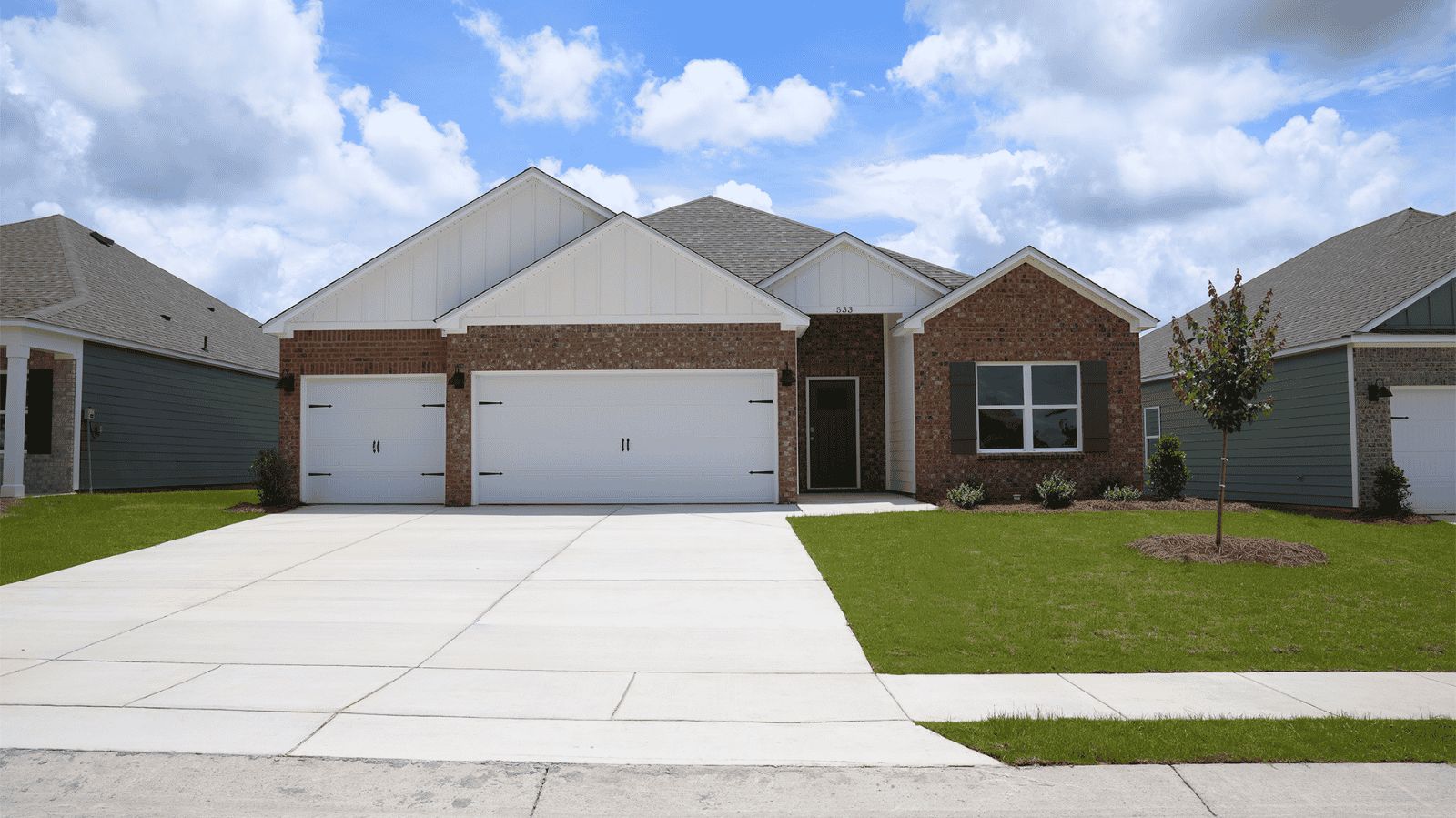 Exterior:Elevation Image 0.