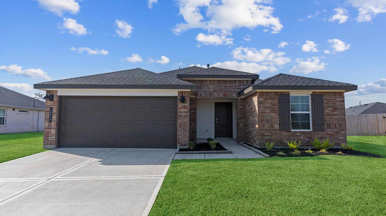 Exterior:Elevation Image 0.