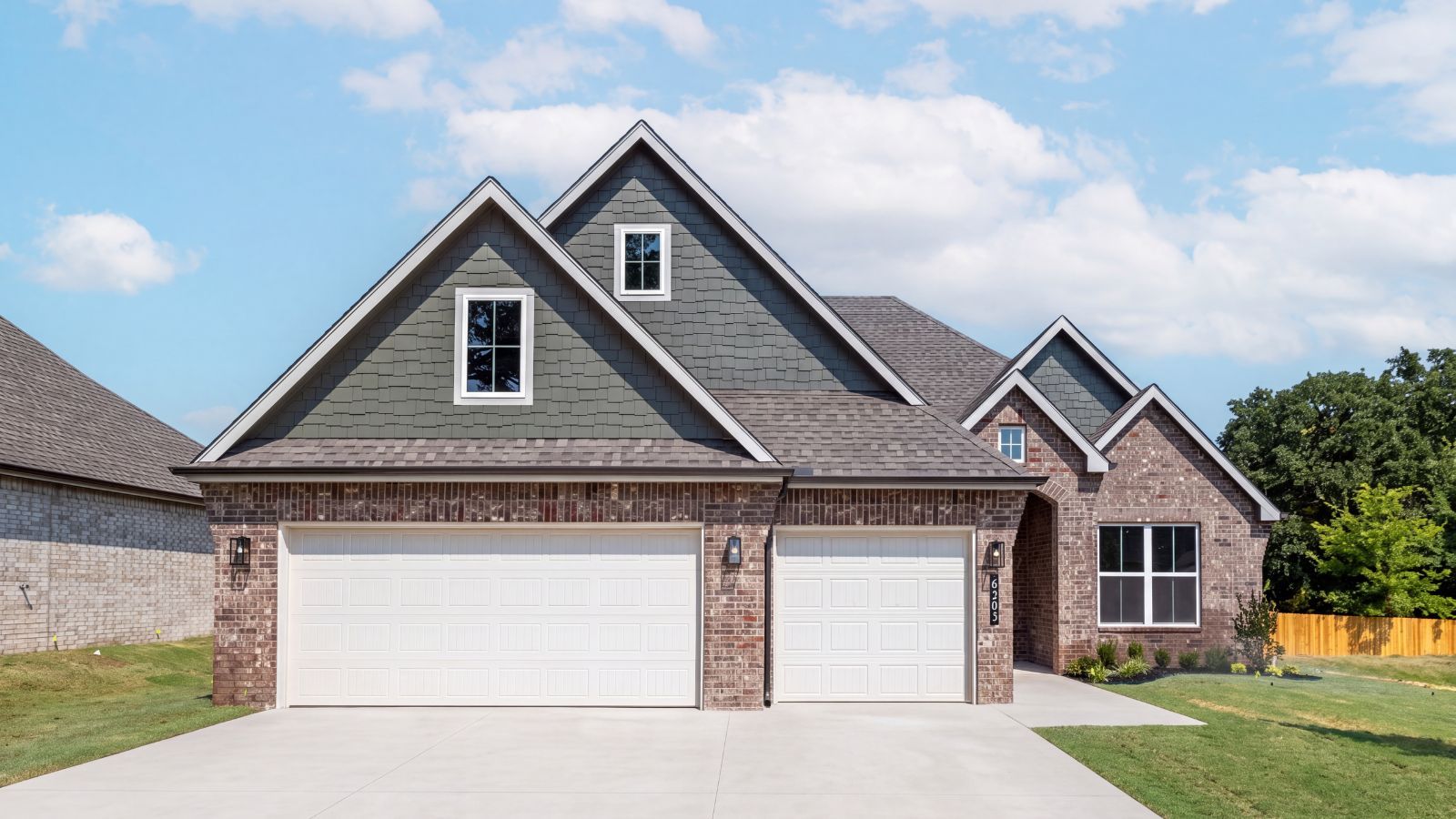 Exterior:Elevation Image 0.