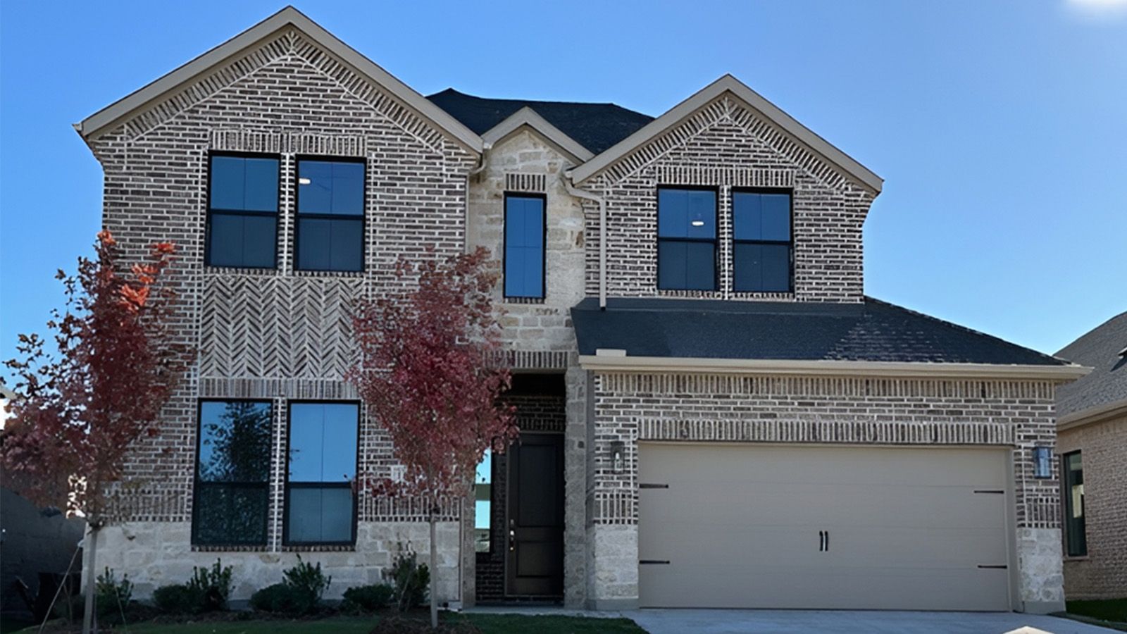 Exterior:Elevation Image 0.
