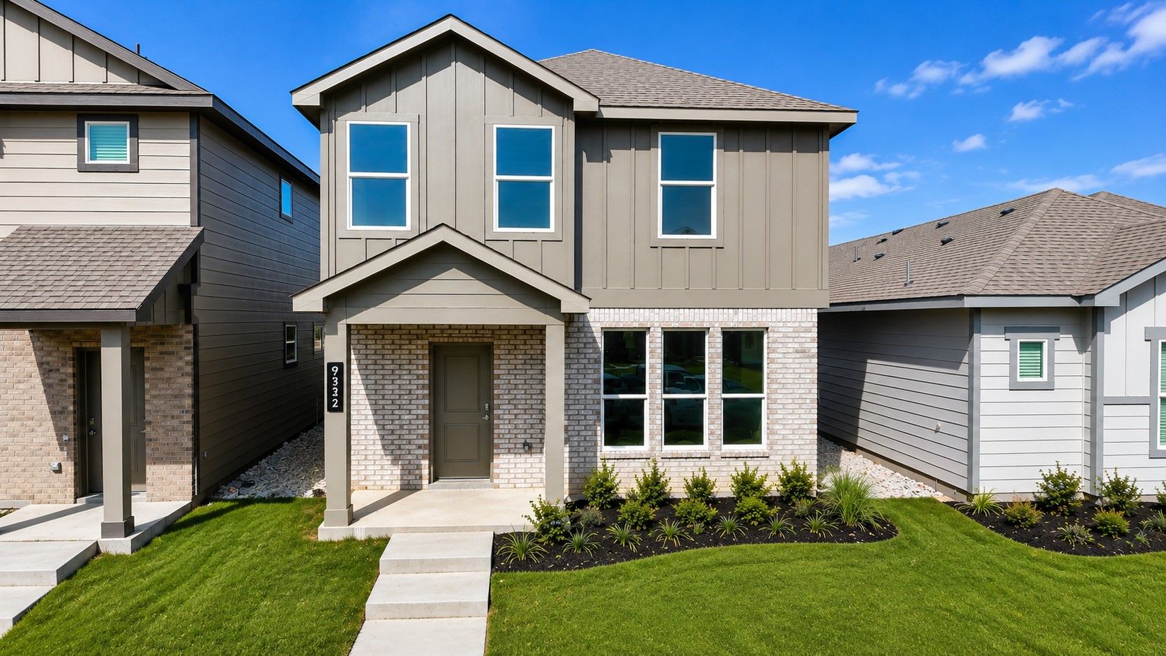 Exterior:Elevation Image 0.