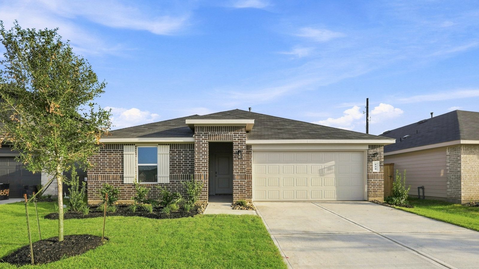 Exterior:Elevation Image 0.