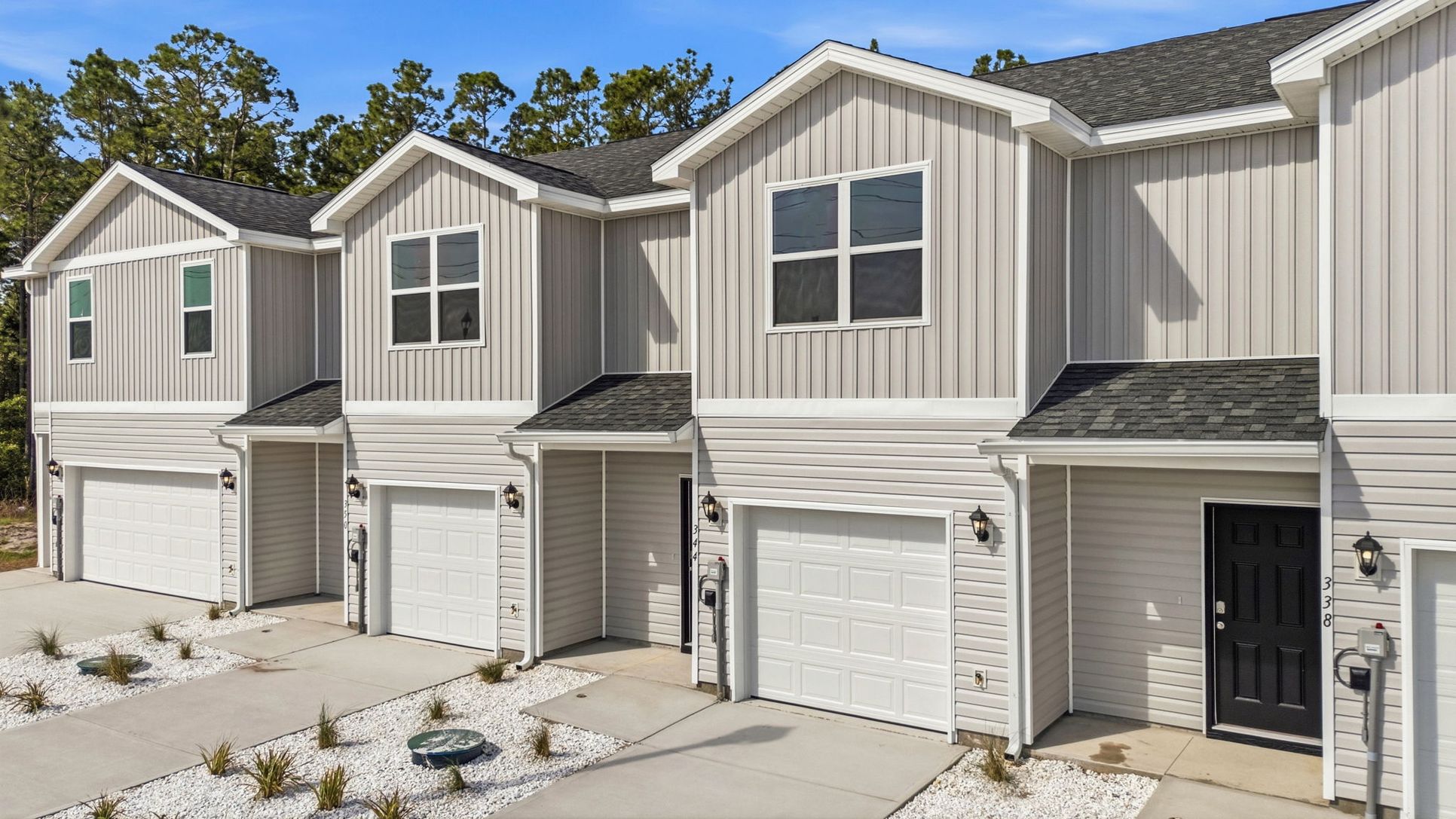 Exterior:Elevation Image 0.