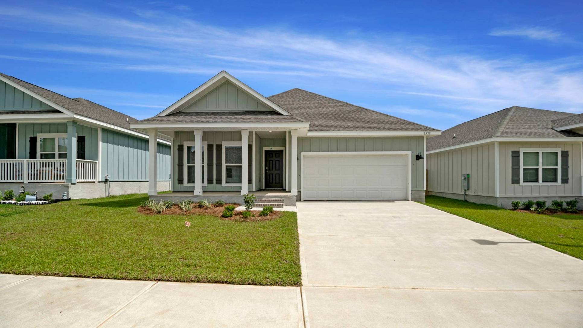 Exterior:Elevation Image 0.