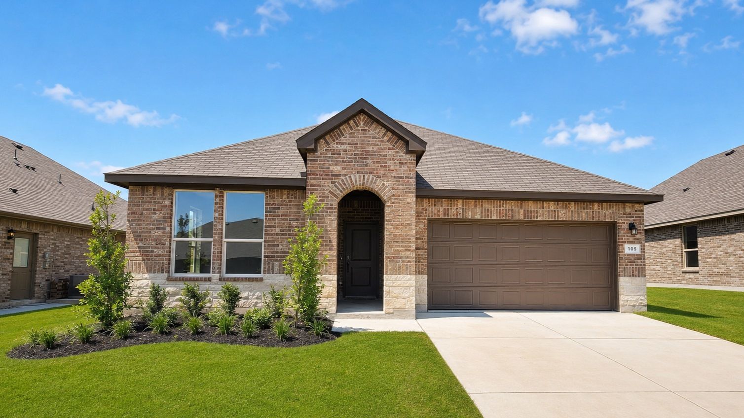 Exterior:Elevation Image 0.