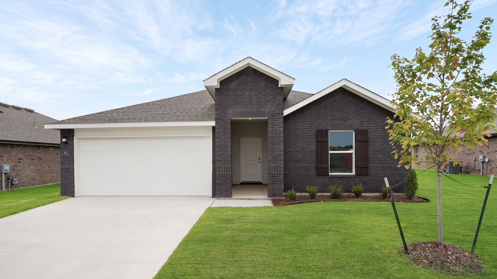 Exterior:Elevation Image 0.