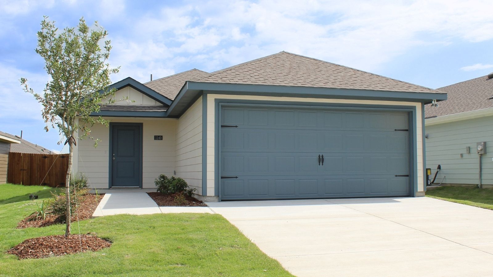 Exterior:Elevation Image 0.