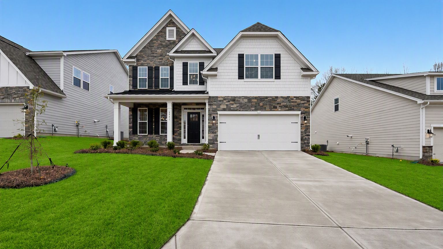 Exterior:Elevation Image 0.