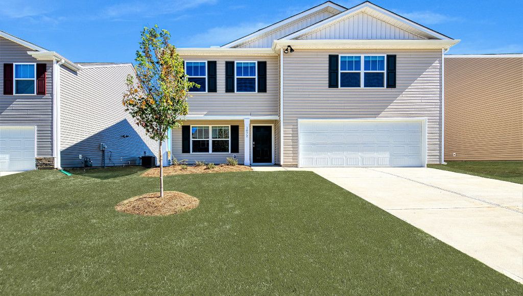Exterior:Elevation Image 0.