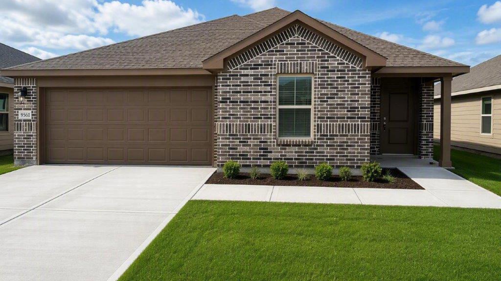 Exterior:Elevation Image 0.